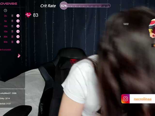 Capturas de pantalla de transmisión NecroLina