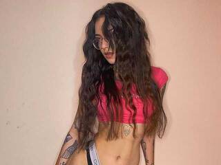 Chat de video erótico NessaBarett1