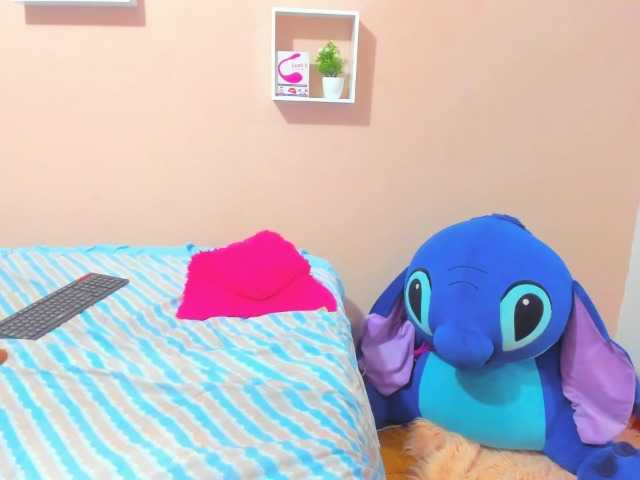 Capturas de pantalla de transmisión NICKOL_STAR