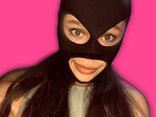 Chat de video erótico Nickymask