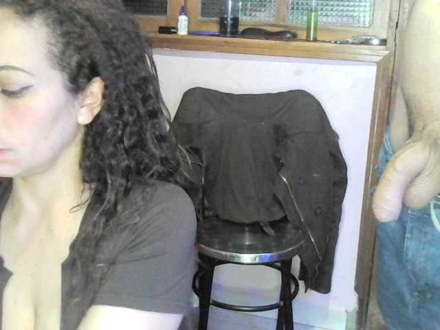 Capturas de pantalla de transmisión nicoalexa