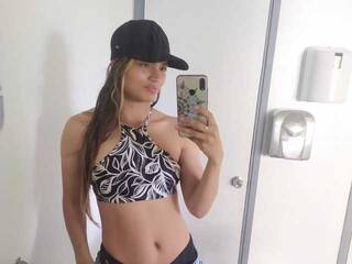 Chat de video erótico NikkiHanson