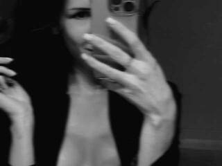 Chat de video erótico Nikkittyni