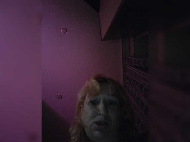Capturas de pantalla de transmisión Nina-83