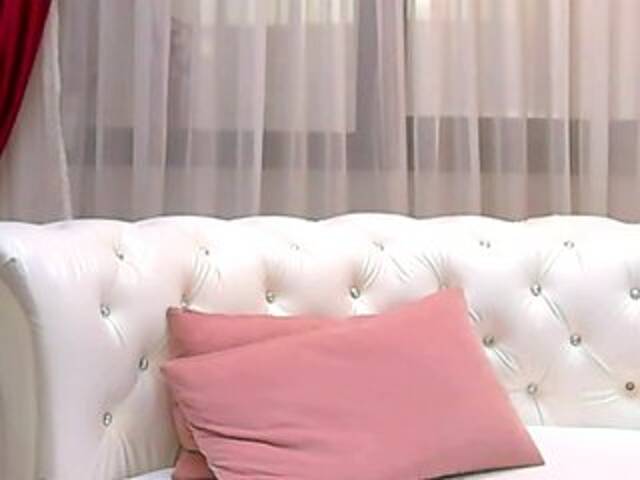 Capturas de pantalla de transmisión NinaCrystal