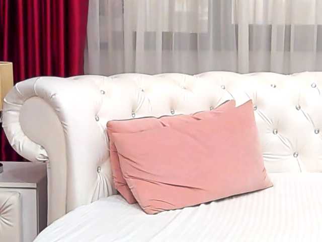 Capturas de pantalla de transmisión NinaCrystal