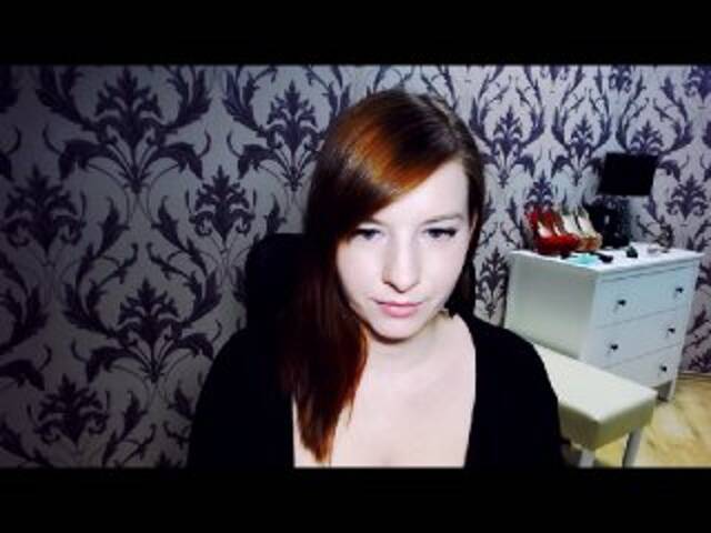 Capturas de pantalla de transmisión NoemiGold