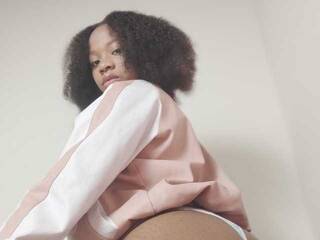 Chat de video erótico NuruAziza