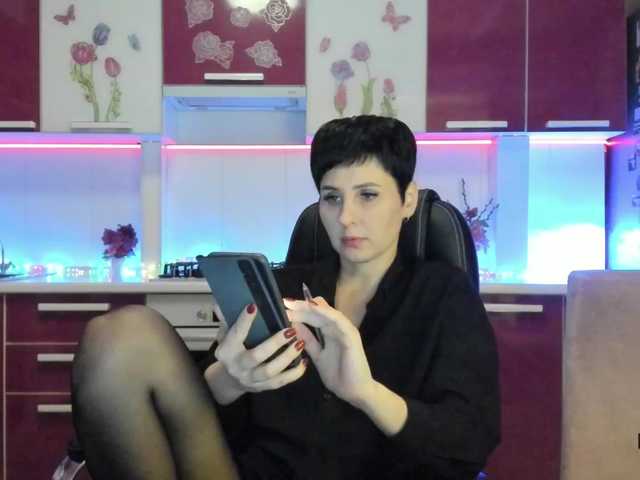 Capturas de pantalla de transmisión Olivija2020