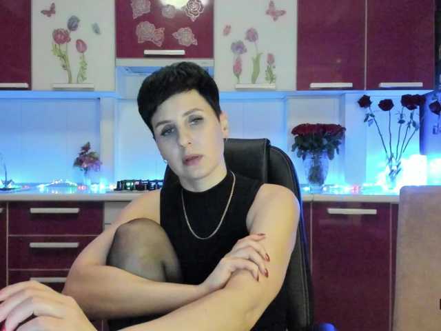 Capturas de pantalla de transmisión Olivija2020