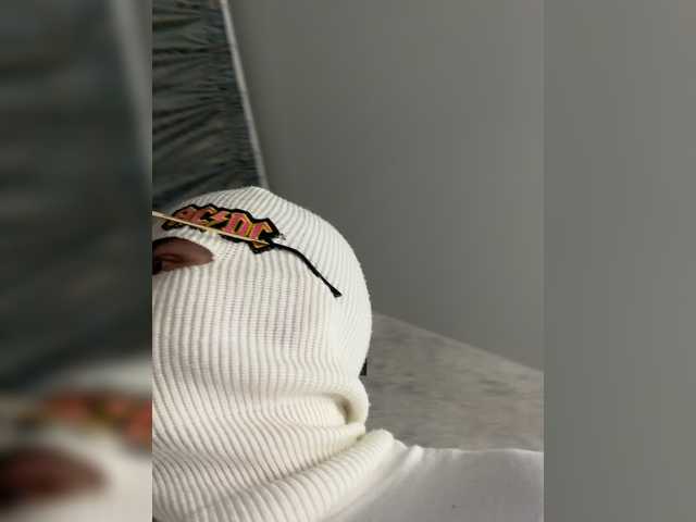 Capturas de pantalla de transmisión TheonlyoneBoyX