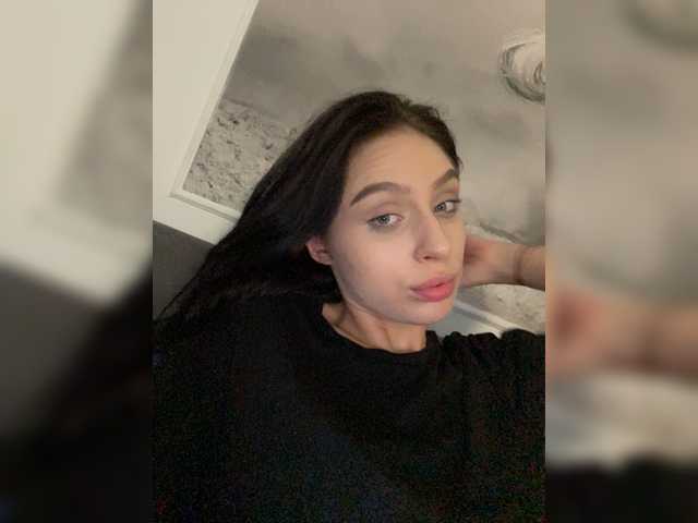 Capturas de pantalla de transmisión PARTYNEXTNEXT