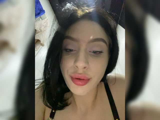 Capturas de pantalla de transmisión PARTYNEXTNEXT