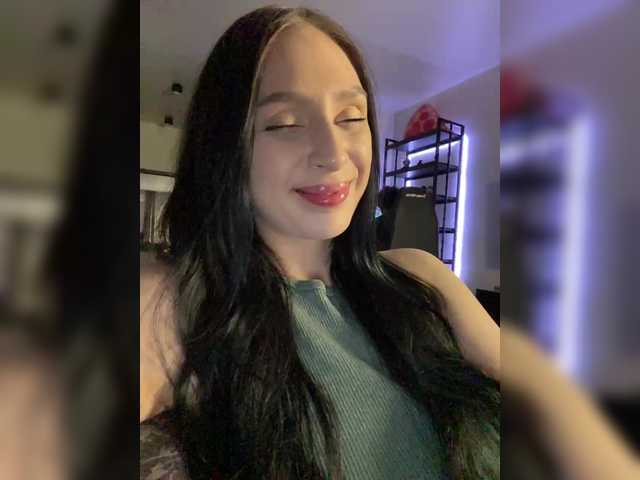 Capturas de pantalla de transmisión PARTYNEXTNEXT