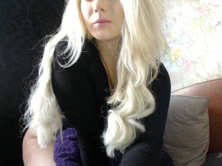 Capturas de pantalla de transmisión pervyblonde