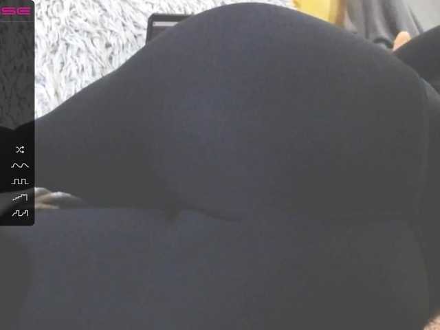 Capturas de pantalla de transmisión blackkitty__