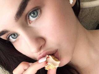 Chat de video erótico plushflametwinklemeow