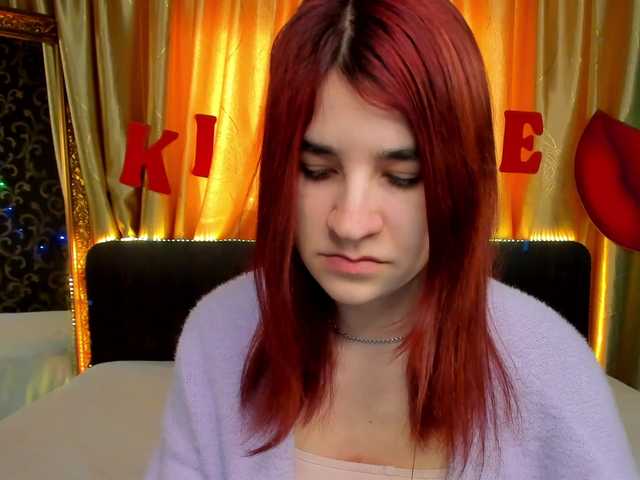 Capturas de pantalla de transmisión Polly-Love