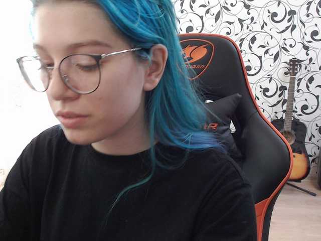 Capturas de pantalla de transmisión Pompy-bompy