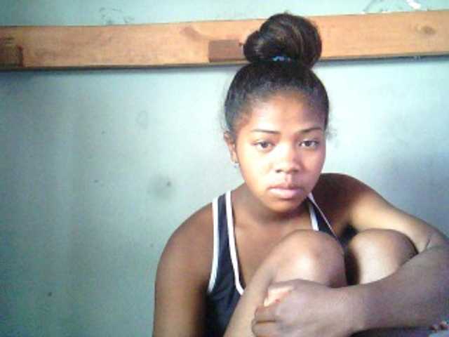 Capturas de pantalla de transmisión Pretty12a