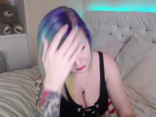 Capturas de pantalla de transmisión PrettyandNaug