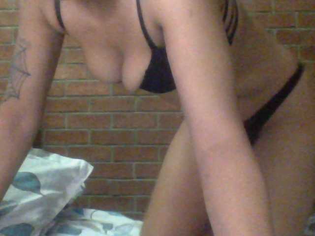 Fotos Prettythang shower me tkn will go wild for you 2t0 10 tkns moan for 2 sec 10 2 20 2tkns for 5sec 25 to 35tkns for 10 sec twerk 20 tkns pussy fingering 30 tkns gagging 40 tokens