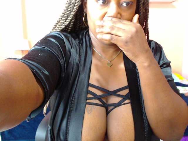 Capturas de pantalla de transmisión princes-ebony