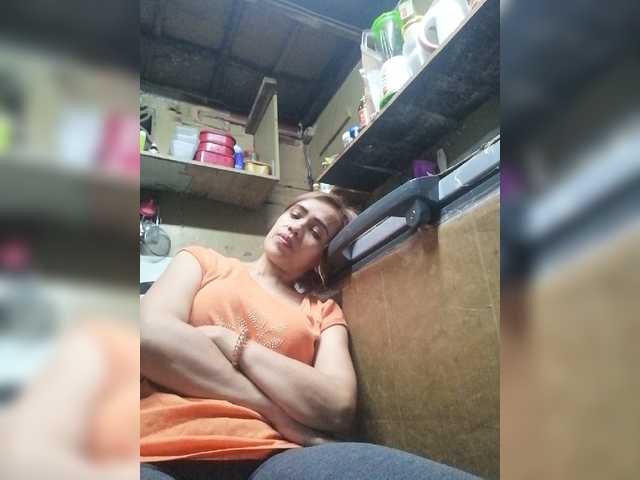 Capturas de pantalla de transmisión Pussylips2