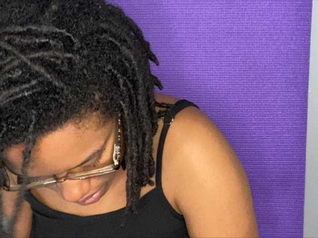 Capturas de pantalla de transmisión Queenaqua