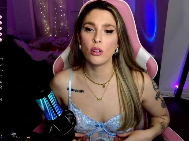 Capturas de pantalla de transmisión queenxlexy