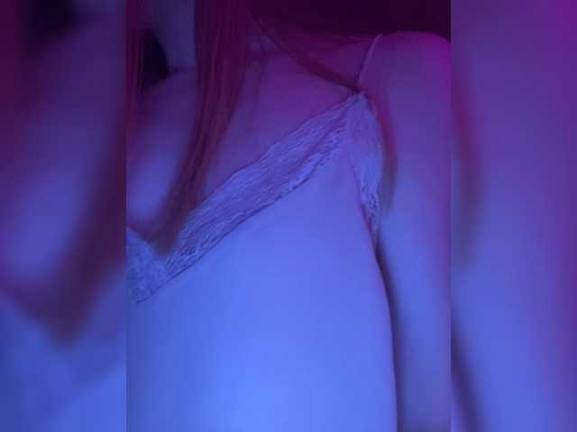 Capturas de pantalla de transmisión Real-blonde