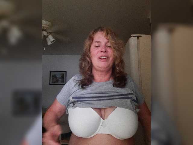 Capturas de pantalla de transmisión Reign327