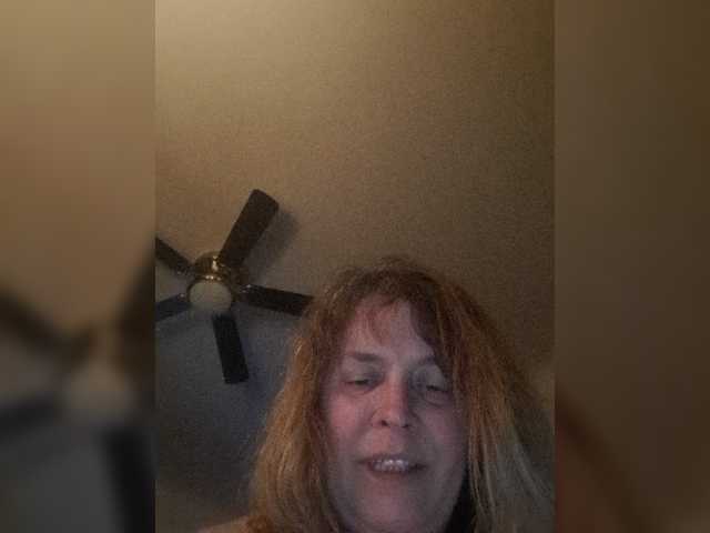 Capturas de pantalla de transmisión Reign327