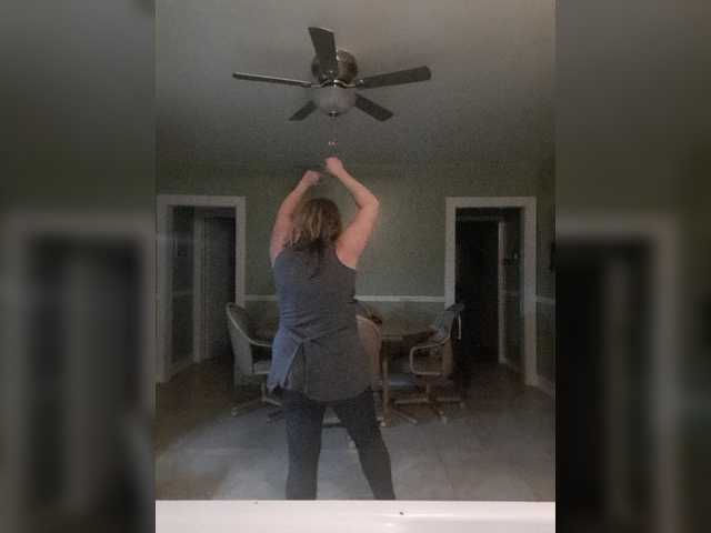 Capturas de pantalla de transmisión Reign327