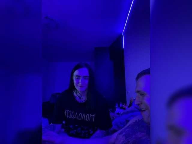 Capturas de pantalla de transmisión vikaa_romzes