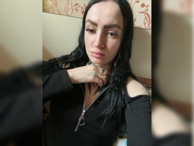 Capturas de pantalla de transmisión vikaa_romzes