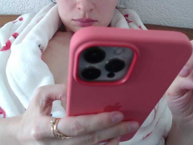 Capturas de pantalla de transmisión Tifffannny