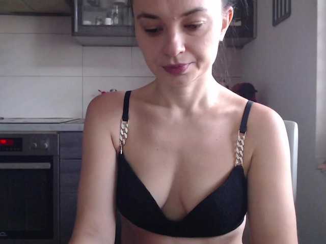 Capturas de pantalla de transmisión Tifffannny