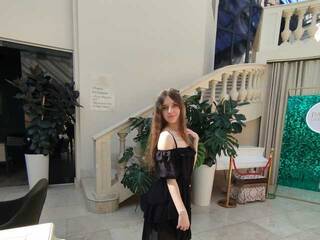 Chat de video erótico -KittyDoll-Meow-