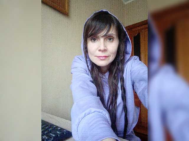 Capturas de pantalla de transmisión RosaleeThea