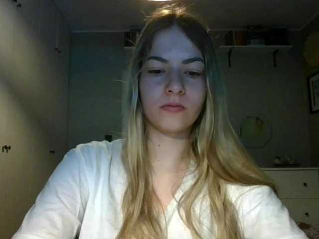 Capturas de pantalla de transmisión RosieJune