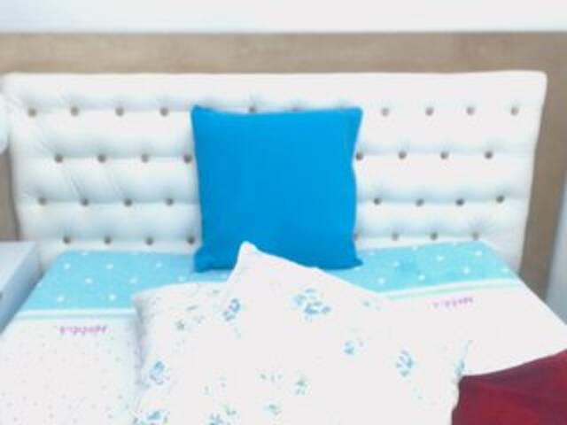 Capturas de pantalla de transmisión RosieLuxe