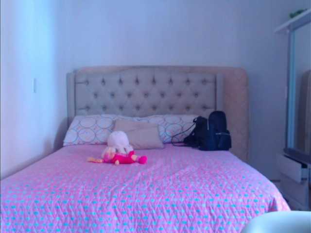 Capturas de pantalla de transmisión RoxanaMilf