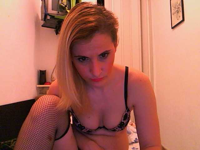 Capturas de pantalla de transmisión Roxycrazzy