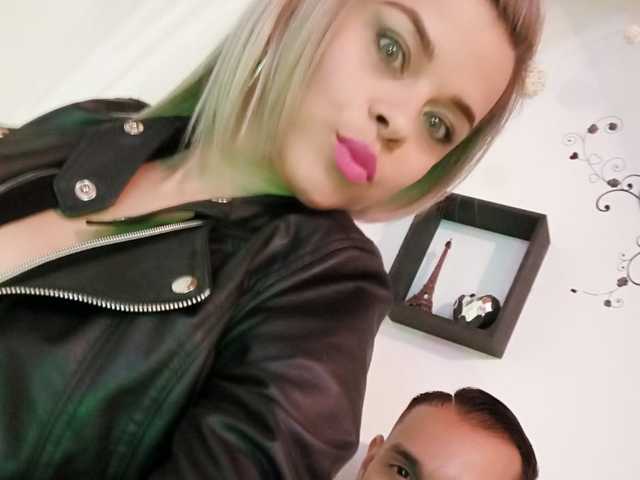 Foto del perfil rubia-latina