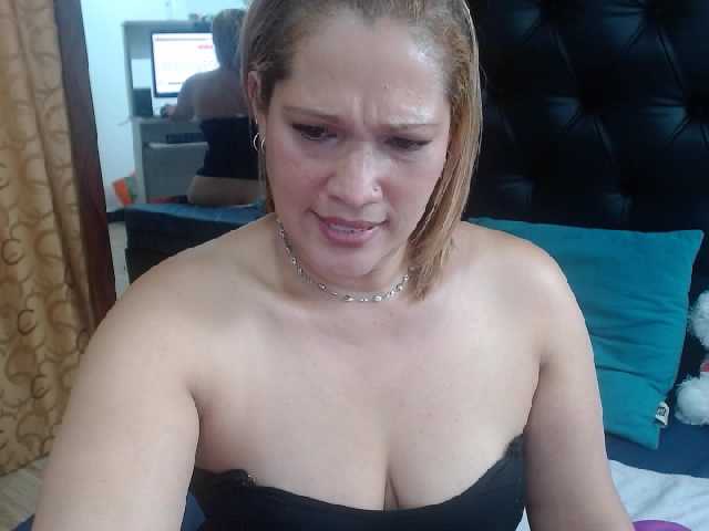 Fotos SalmaLuna My goal today 1000 tokens will play with you very hot