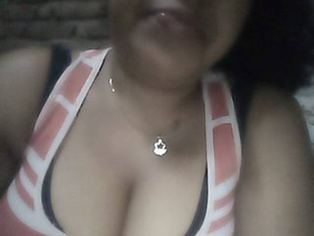 Capturas de pantalla de transmisión samantabigass