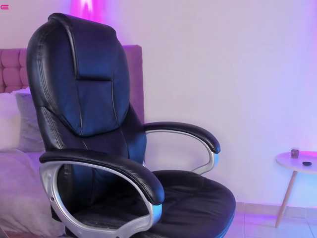 Capturas de pantalla de transmisión sammy-hot