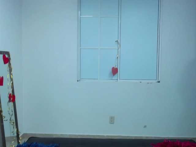 Capturas de pantalla de transmisión LilyJames