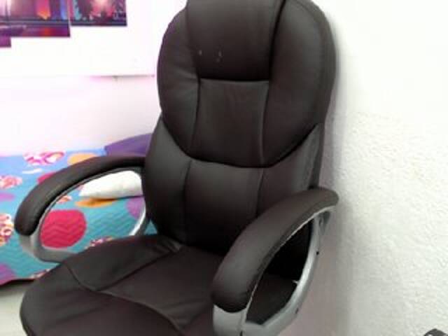 Capturas de pantalla de transmisión SamyThomson